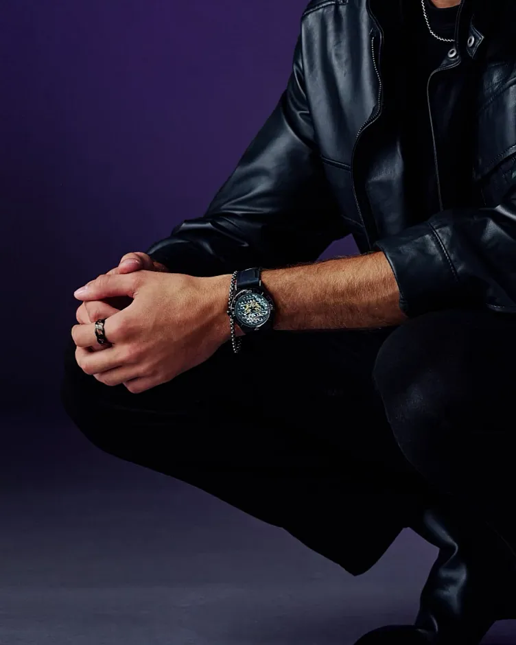 Black Panther 60th Anniversary Black Dial Silicone Strap AW1858 Black Panther 60th Anniversary Black Dial Silicone Strap AW1858